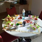 Wellenbrecher *