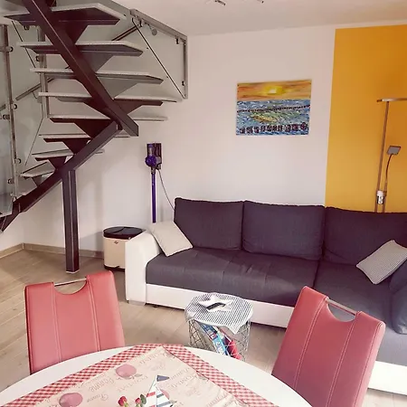 Wellenbrecher Apartment