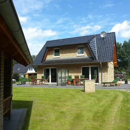 Wellenbrecher Apartment